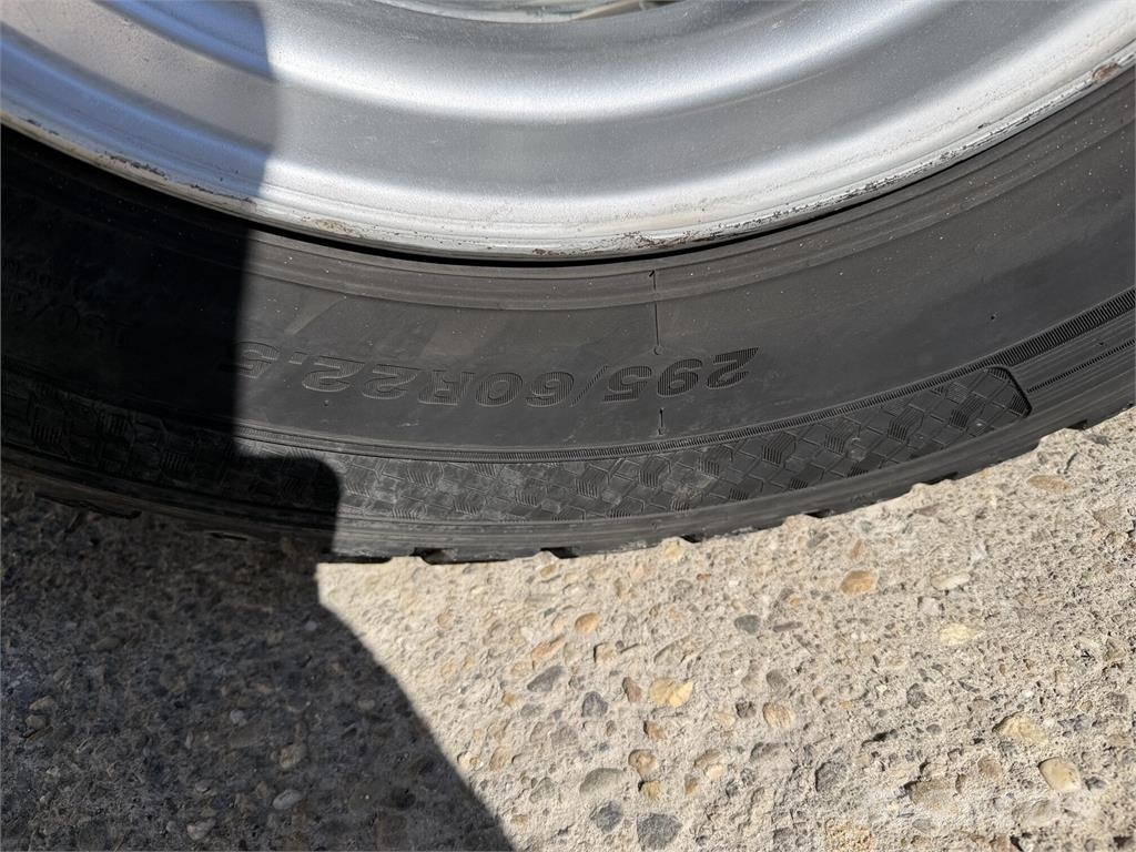MAN TGX VIN 973 Tegljači
