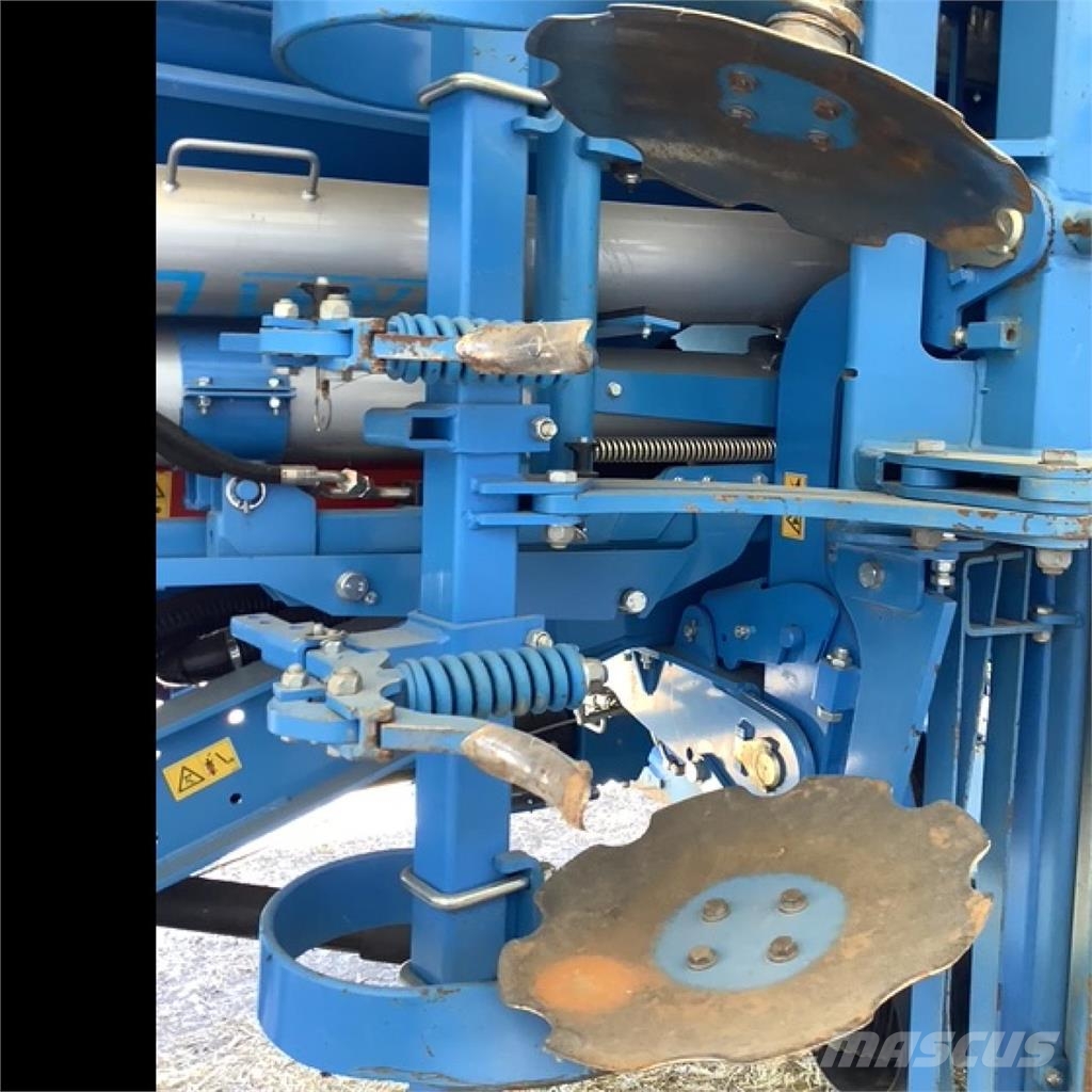 Lemken Compact-Solitair 9/600 KK 125 Combination drills