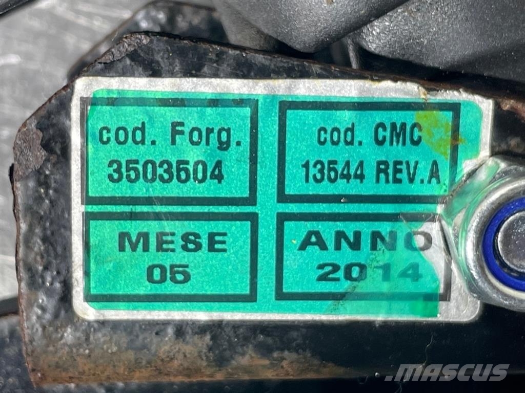 Magni RTH5.30-165240/A-Brake pedal Cabins and interior