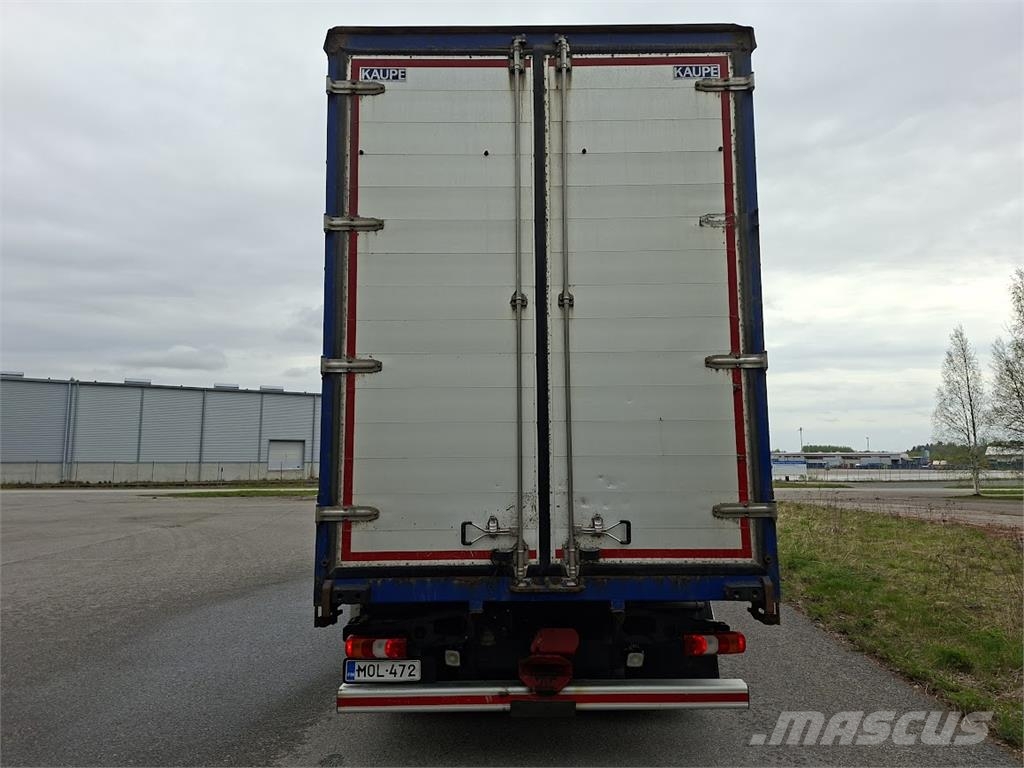Mercedes-Benz Actros 5835 Camiones de caja de lona