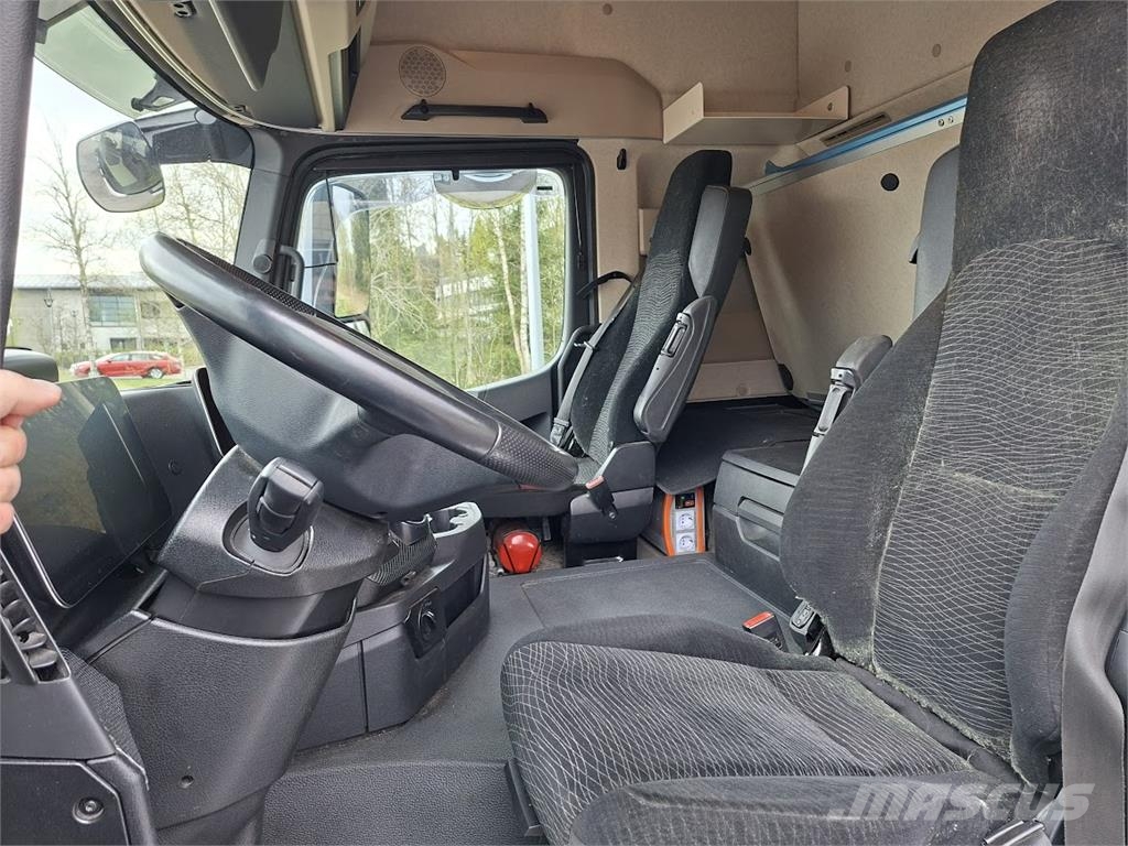 Mercedes-Benz Actros 5835 Camiones de caja de lona