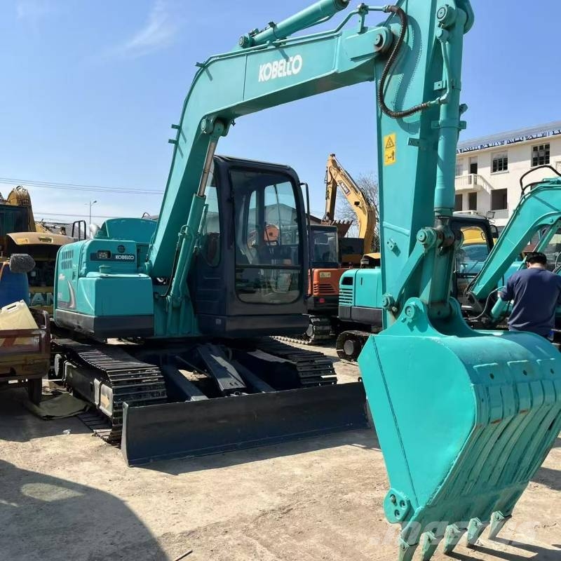 Kobelco SK 75 Midi bageri 7t – 12t