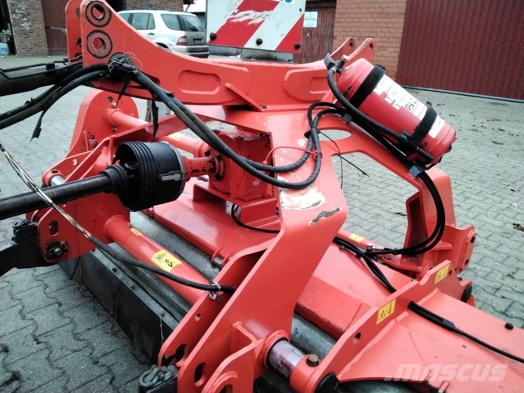 Kuhn Bp8300/ bp 2800 Сільгосптехніка - Інші