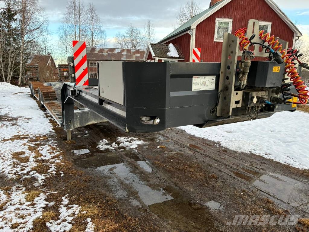 Rojo Trailer 3axl Skogjumbo BIG Semirremolques de carga baja