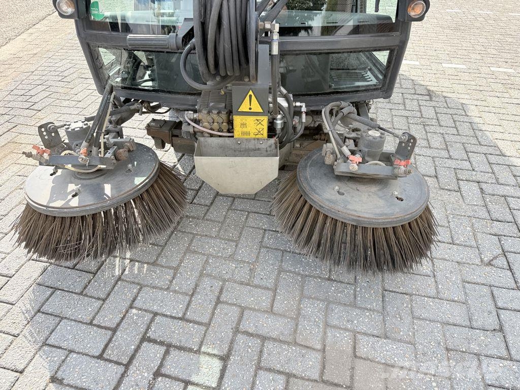 Schmidt Compact 200 Sweeper/Veegmachine Lakaisukoneet