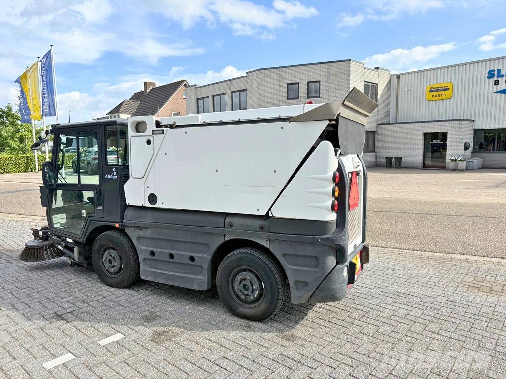 Schmidt Compact 200 Sweeper/Veegmachine Lakaisukoneet