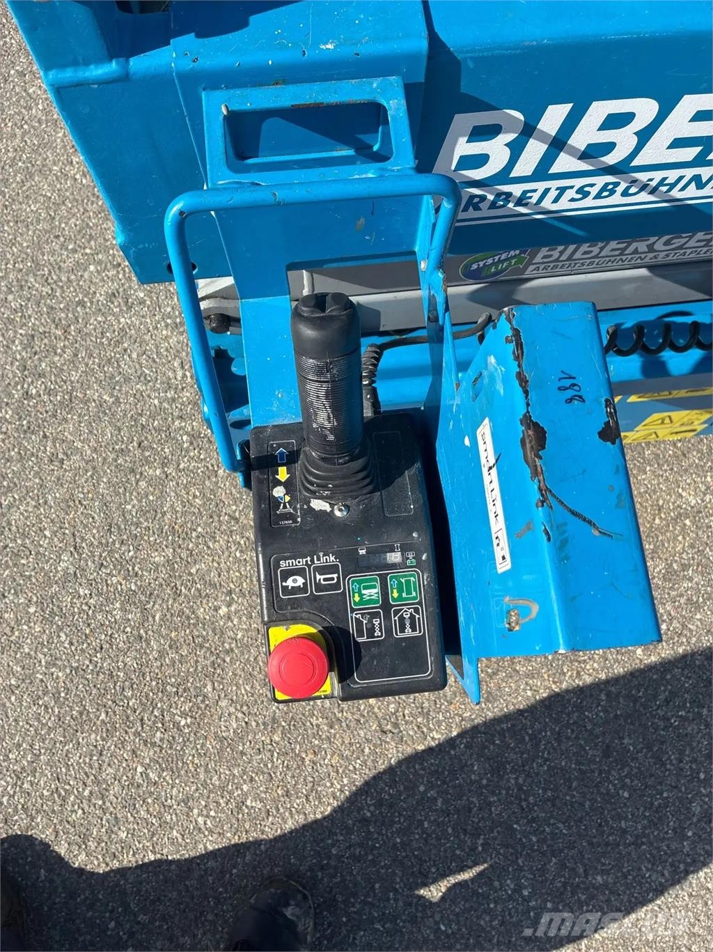 Genie GS 1432m Ножични работни платформи