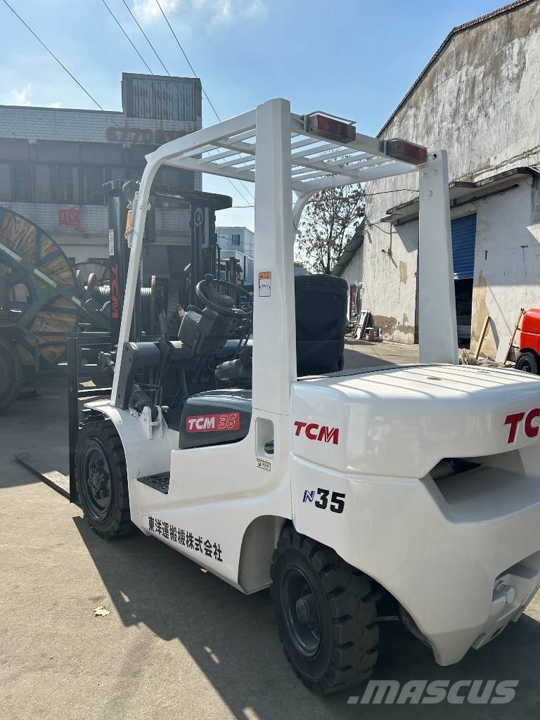 TCM FD 35 Empilhadores Diesel