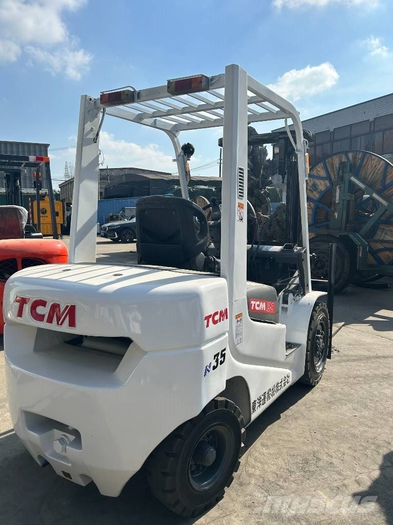 TCM FD 35 Empilhadores Diesel