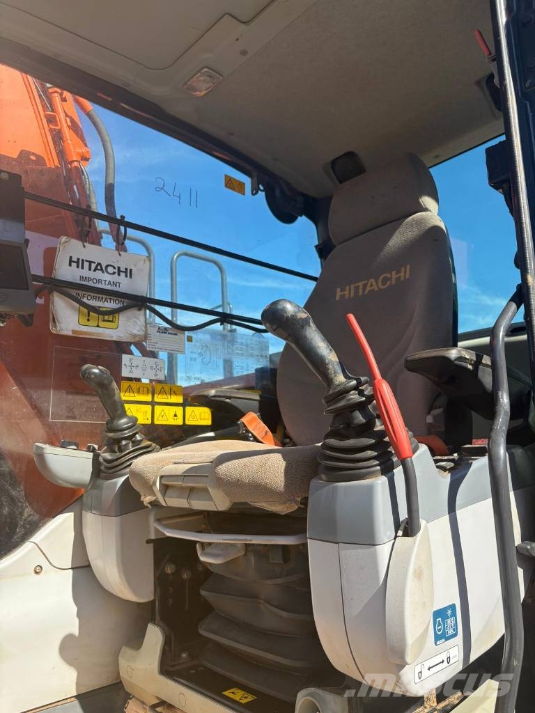 Hitachi ZX130LCN-6 Rupsgraafmachines