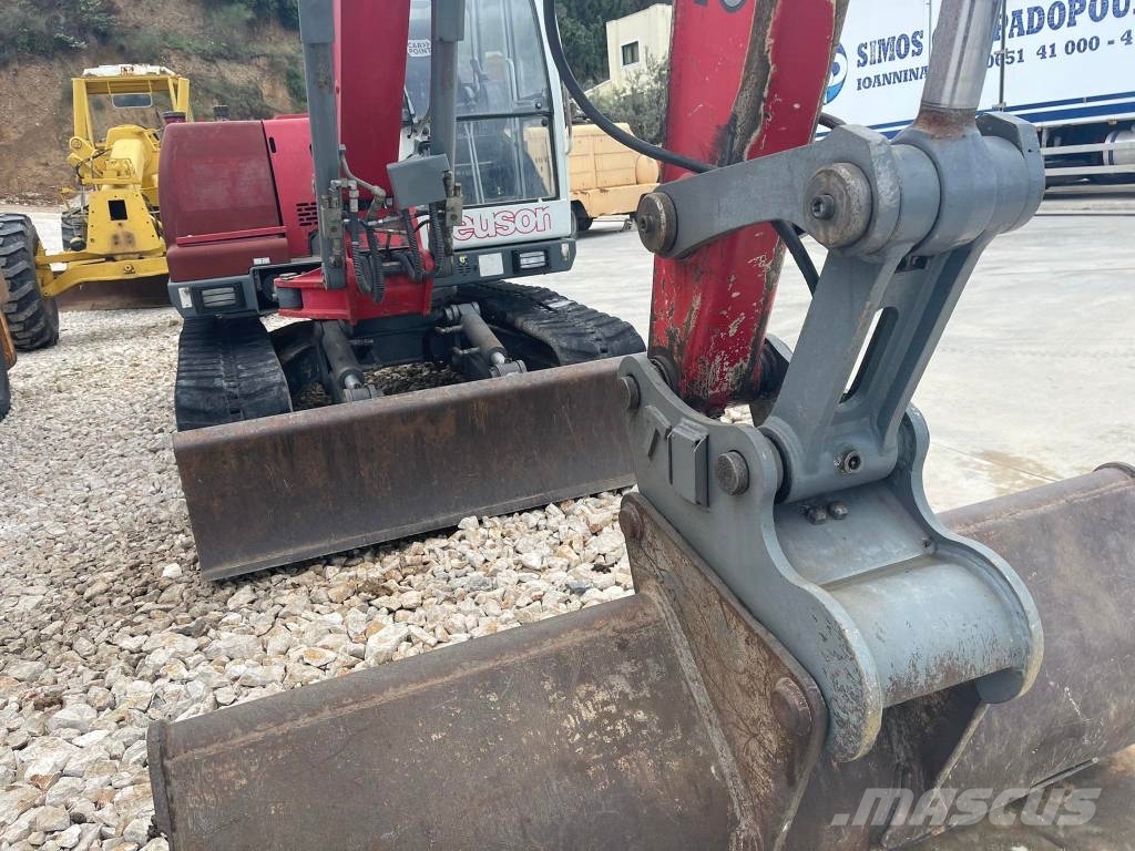 Neuson 8002 RDU Εκσκαφείς με ερπύστριες