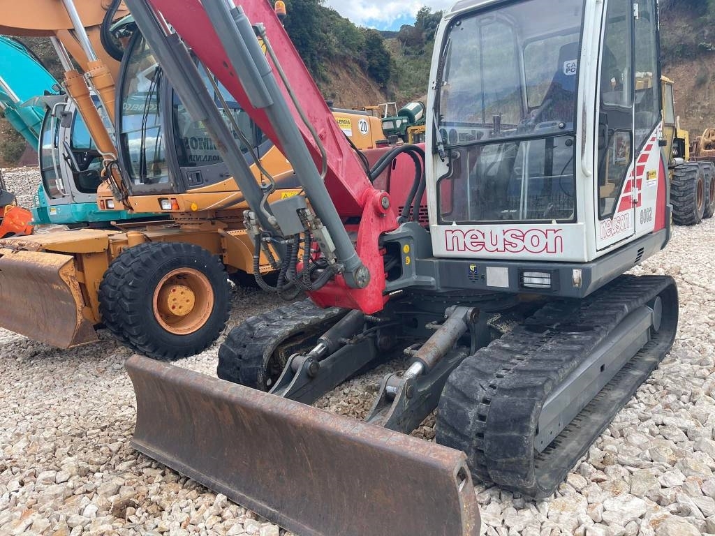Neuson 8002 RDU Εκσκαφείς με ερπύστριες