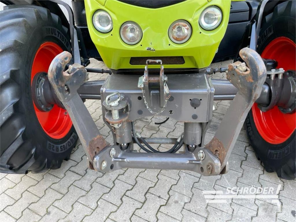 CLAAS ARION 420 Traktorji