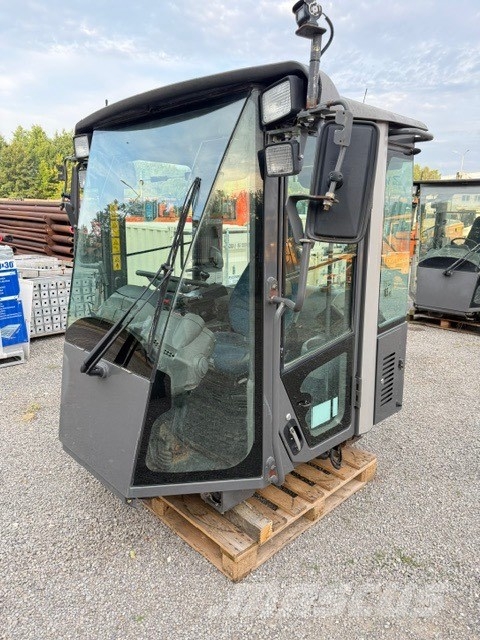 Hitachi ZW 150 USED CAB كابينة والداخلية