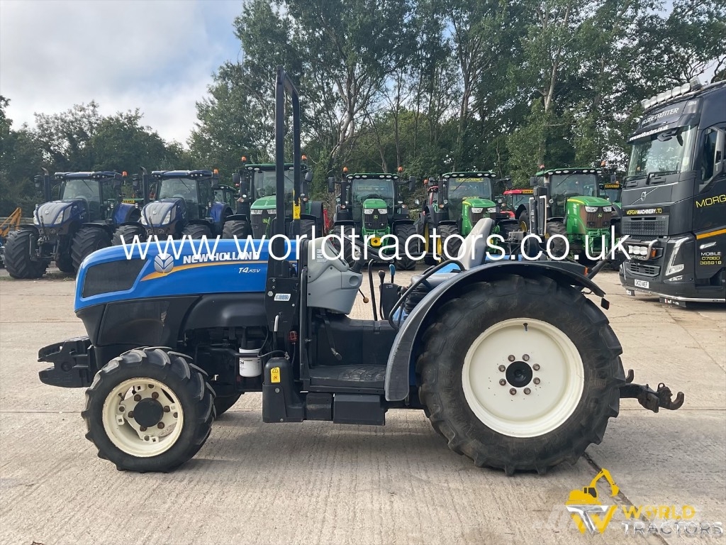 New Holland T 4.65 V 트랙터