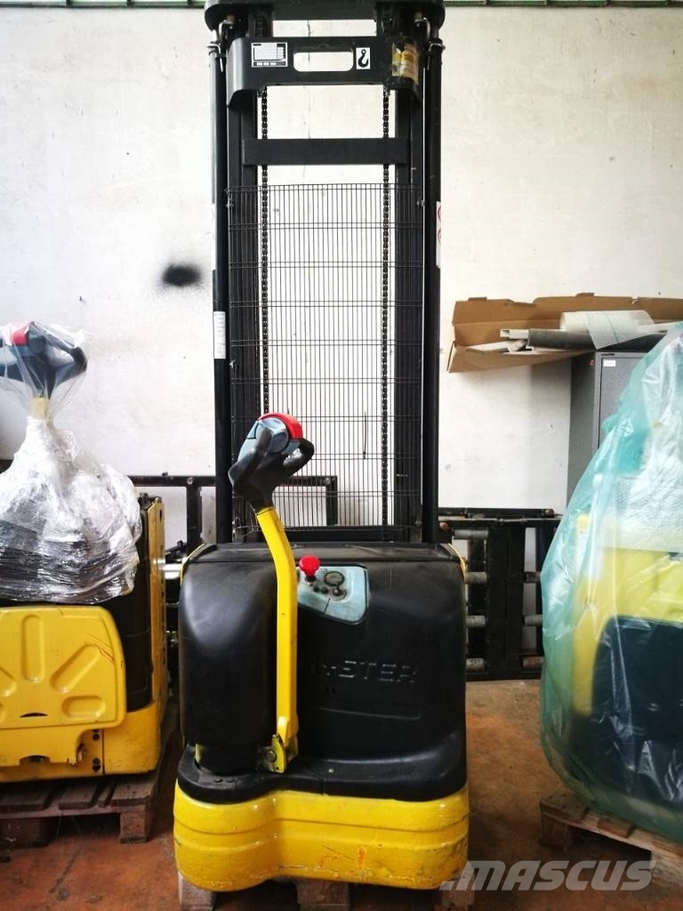 Hyster S 1.2 Electric forklifts