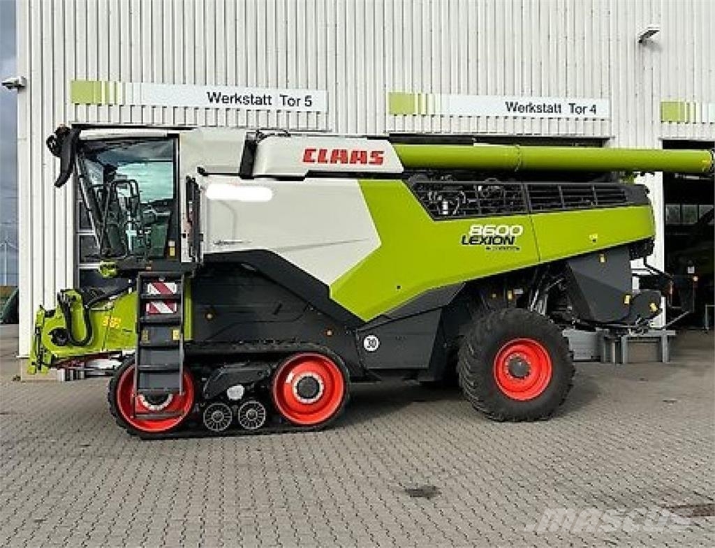 CLAAS Lexion 6900 TT Mähdrescher