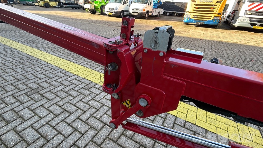Hoeflon C 6 Mini pacēlāji