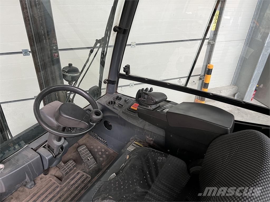 CAT Lift Trucks Caterpillar EP40 Elektriske trucker