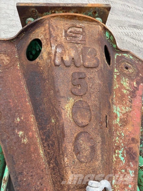 Montabert MB500 Pulveriser CONCRETE Griovimo ekskavatoriai