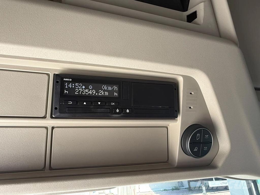 Iveco S-Way 260SY48 Pritsche 9.60m mit Plane/Spriegel Camiones de caja de lona
