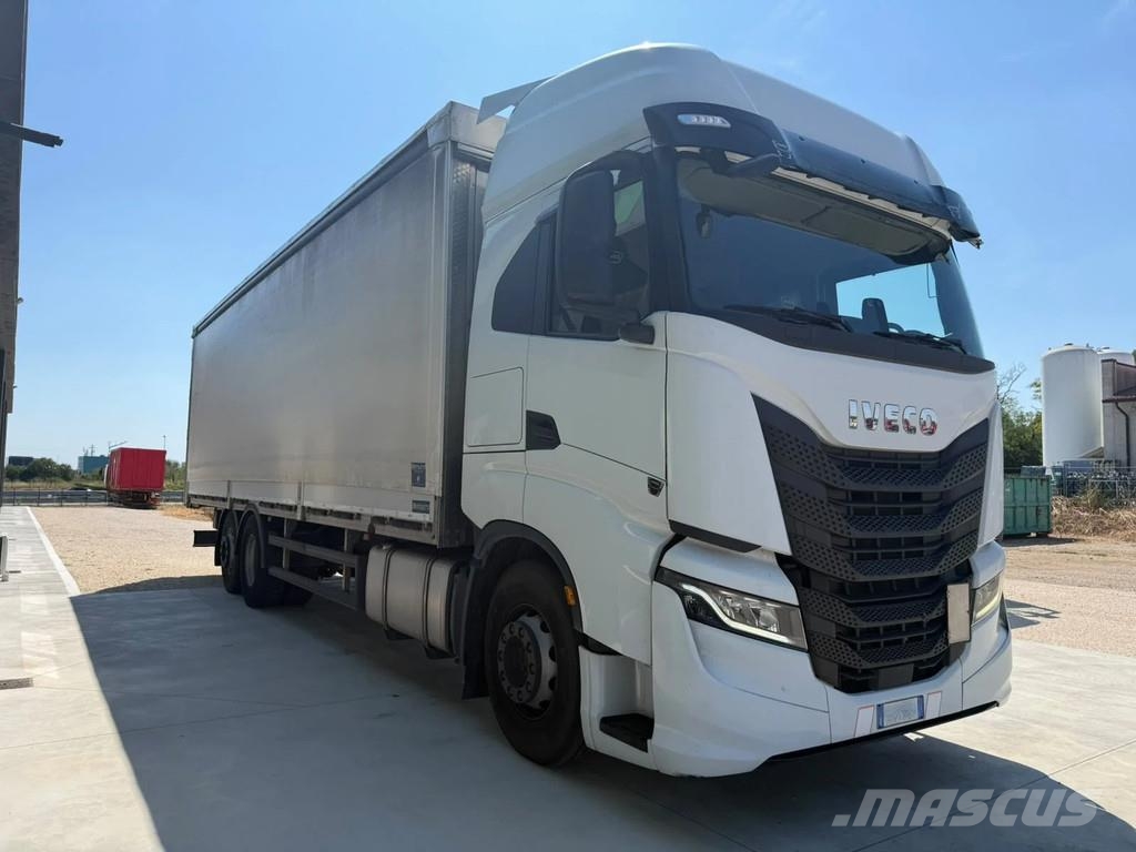 Iveco S-Way 260SY48 Pritsche 9.60m mit Plane/Spriegel Camiones de caja de lona