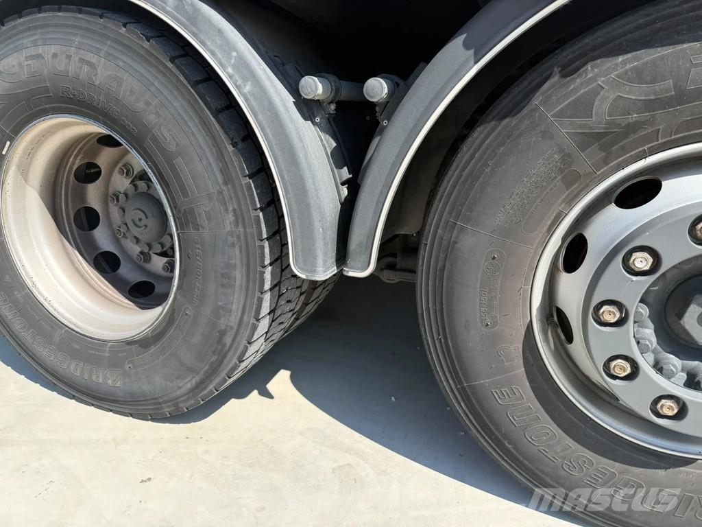 Iveco S-Way 260SY48 Pritsche 9.60m mit Plane/Spriegel Camiones de caja de lona