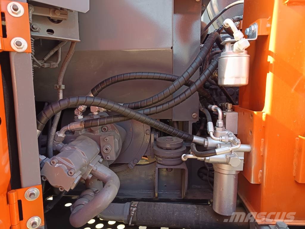 Hitachi ZX 60 Crawler excavators