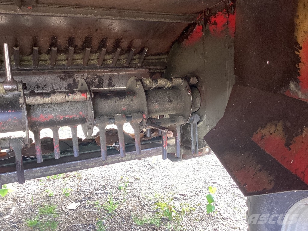 Elho HNM 320 C Hydro Косилки-формувачі
