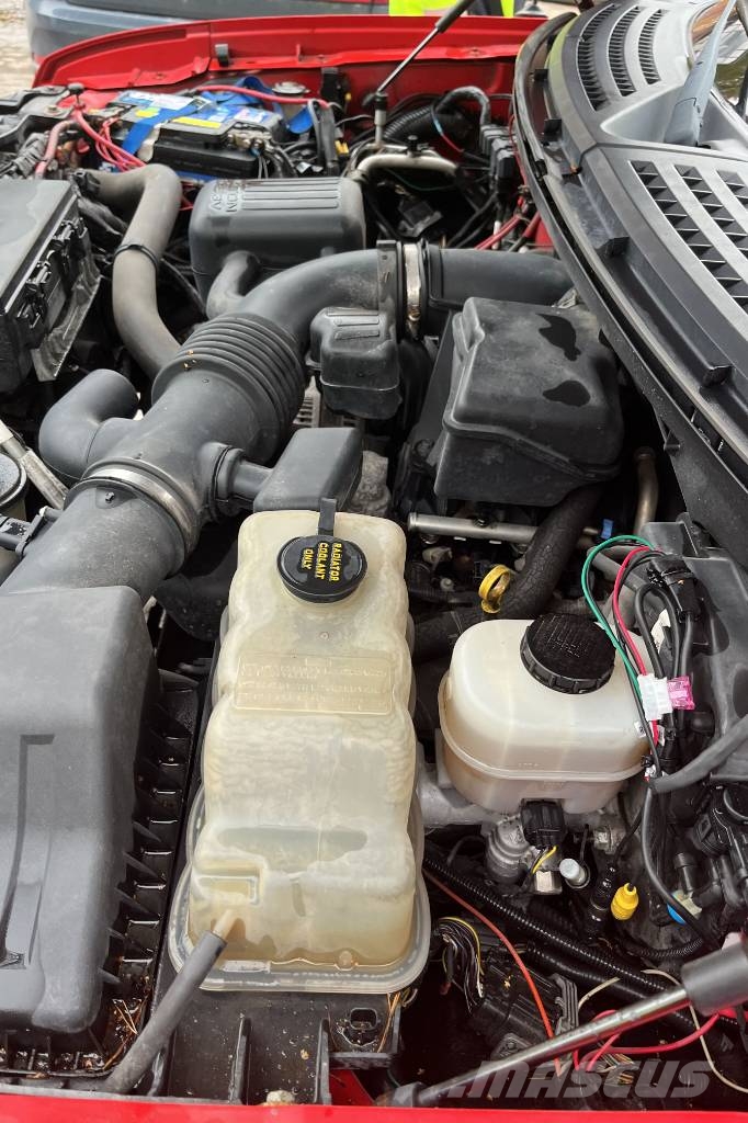 Ford F 150 SVT Raptor شاحنات خفيفة/مفصلية الجوانب