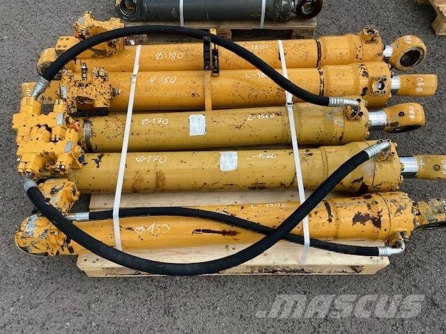 Liebherr A 934 B HYDRAULIC CYLINDER COMPLET Hüdraulika