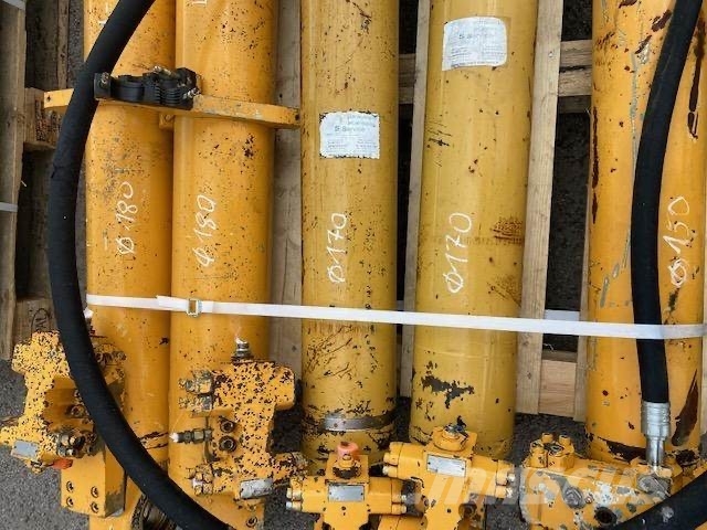 Liebherr A 934 B HYDRAULIC CYLINDER COMPLET Hüdraulika