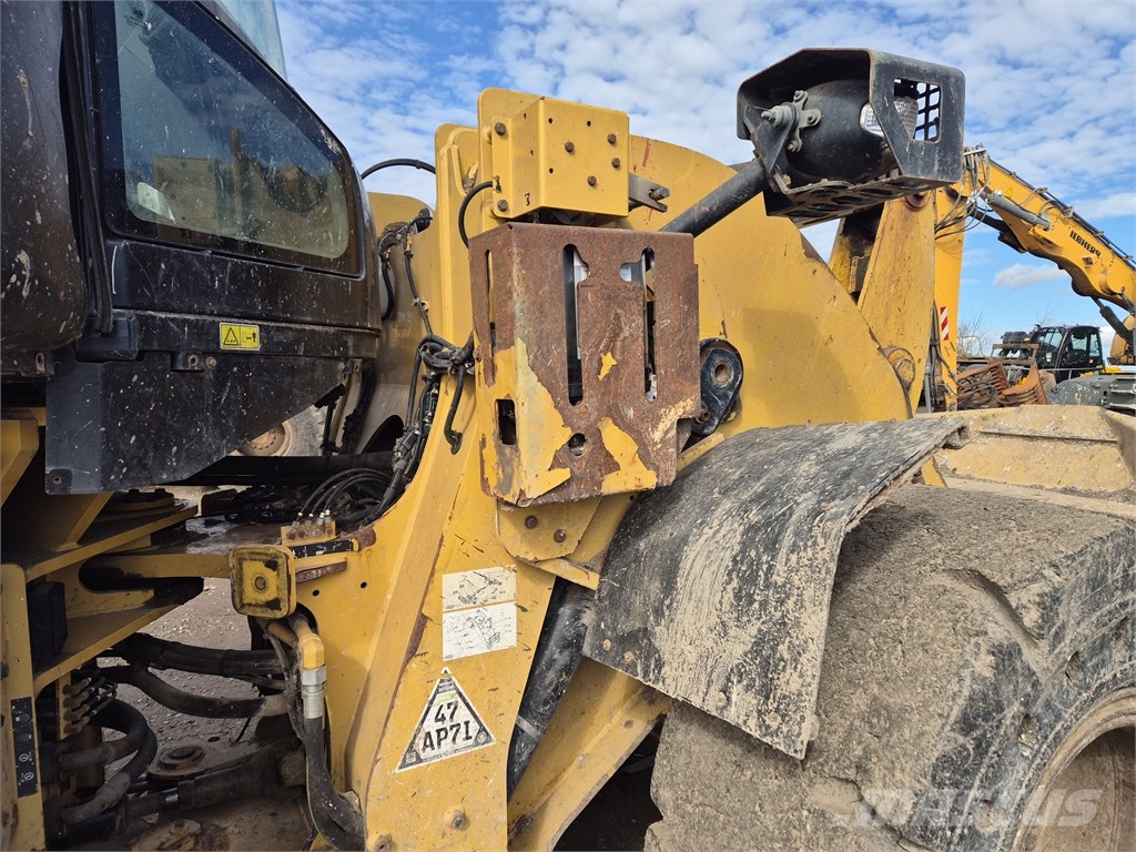 CAT 930M Radlader
