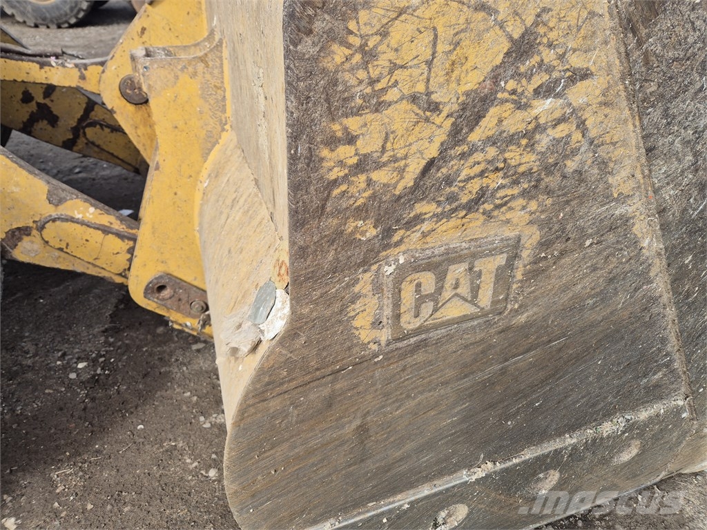 CAT 930M Radlader