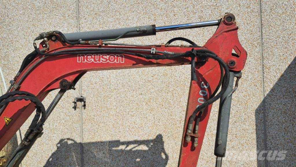 Neuson 3003RDV Mini kotrók < 7t