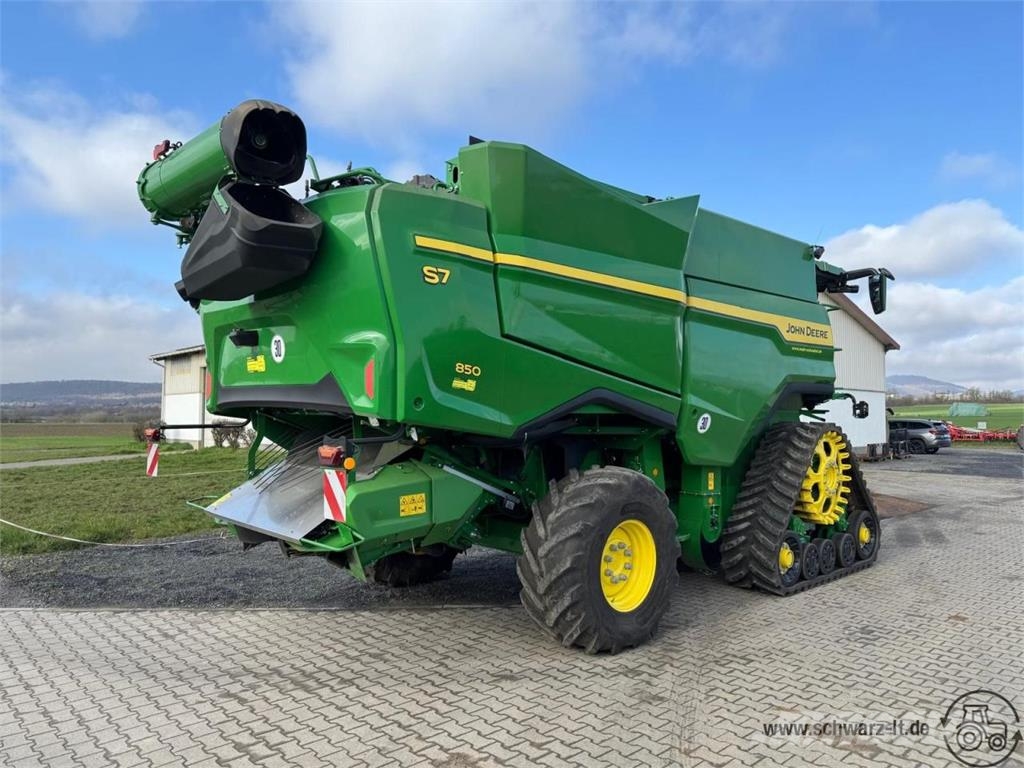 John Deere S7 850 Combine harvesters