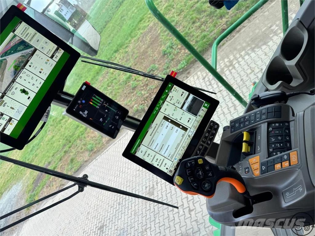 John Deere S7 850 Combine harvesters