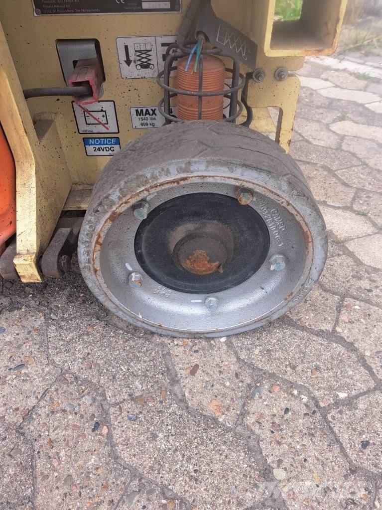 JLG 1930 ES 剪叉式升降机