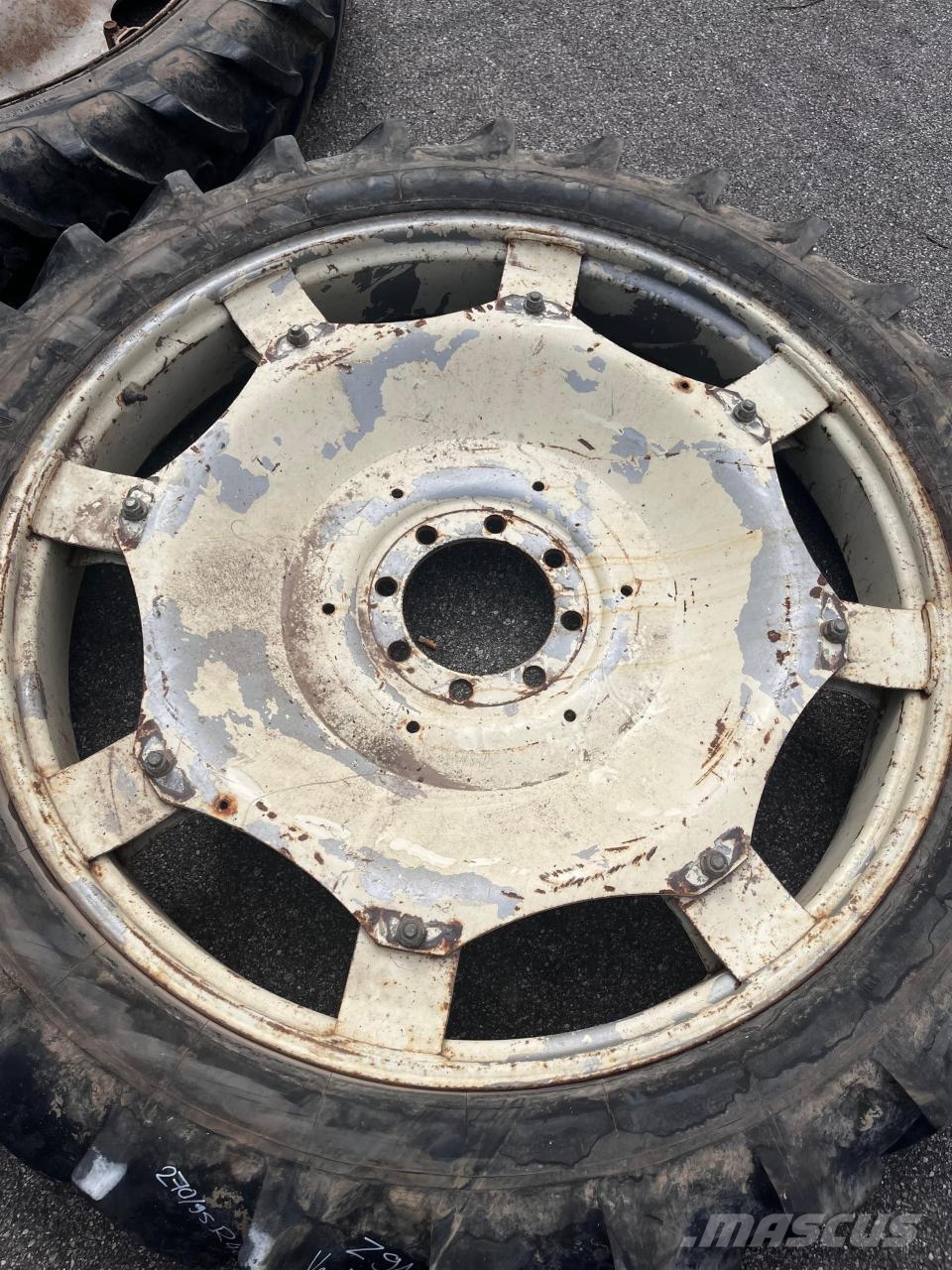 Michelin 270/95 R48, Verstellfelgen, Michelin und Alliance Tyres, wheels and rims