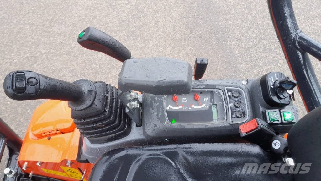 Kubota U17-3a UUSI, KALLISTAJALLA Mini ekskavatörler, 7 tona dek