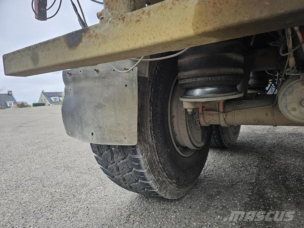 Robuste KAISER. S3302G37 | TIPPER| STEEL CHASSIS STEEL BOX 自卸半挂车