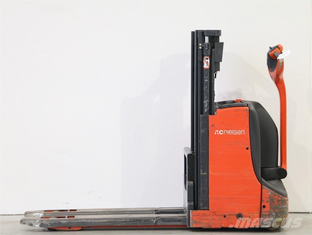 Linde D06/1160-00 Yaya kumandali istif makinasi