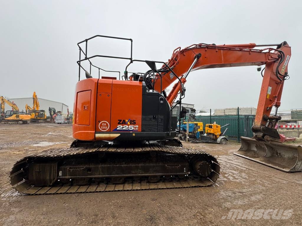 Hitachi ZX 225 US LC-6, 2020, Caddington, Bedfordshire, United