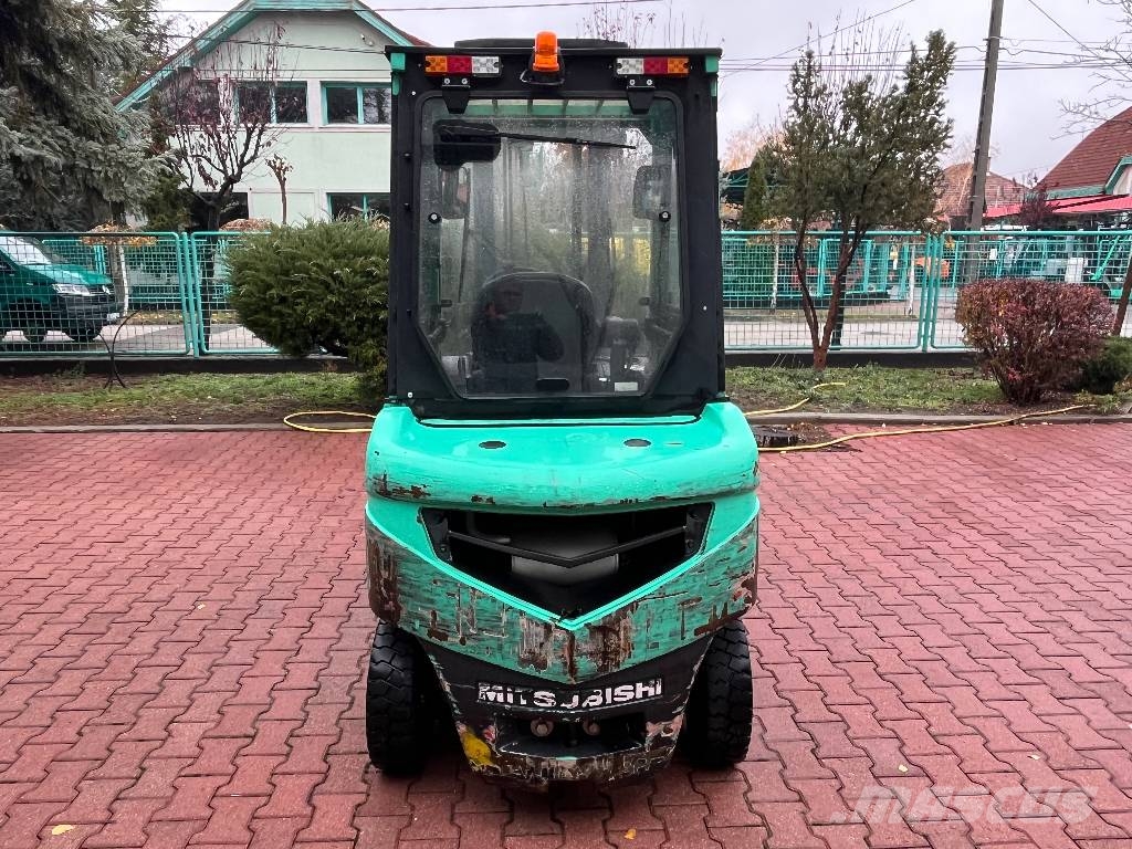 Mitsubishi FD20NT V-4204 INW Dizelski viličari