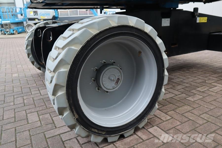 Genie Z60/37FE Hybrid, 4x4 Drive, 20m Working Height, 11 Körüklü personel platformları