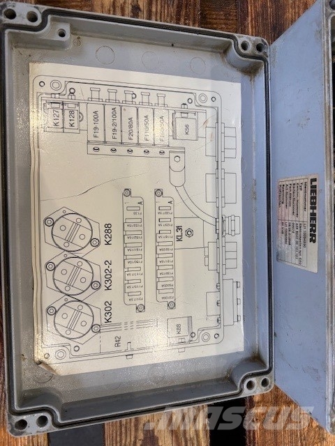 Liebherr R 964 C USED ELECTRIC PARTS 电子设备