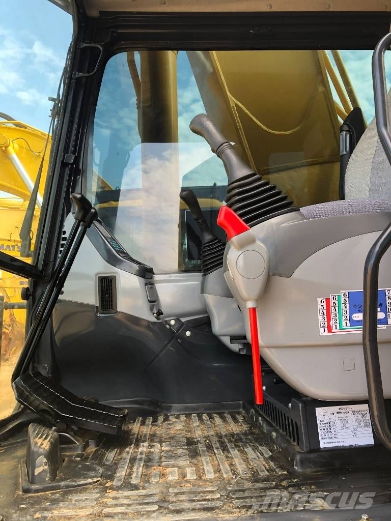 Komatsu 350 Εκσκαφείς με ερπύστριες