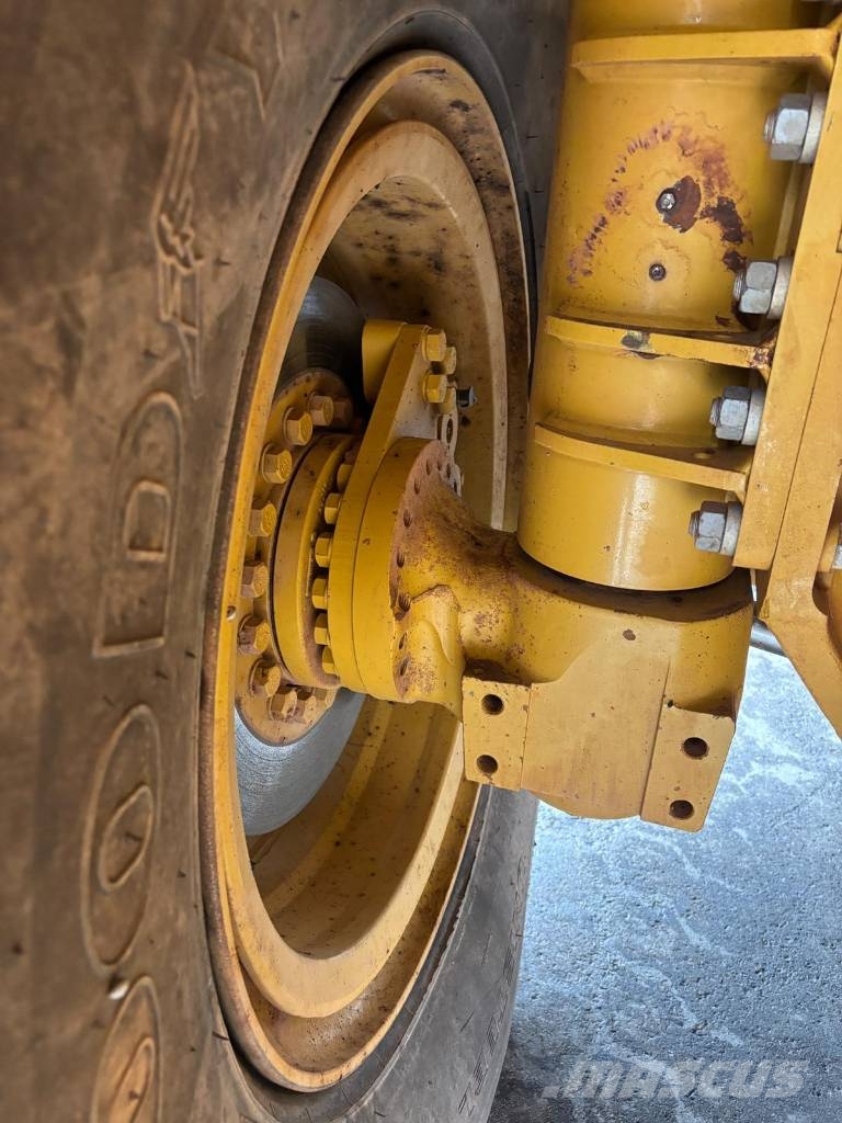 CAT 775 G Dúmpers rígidos