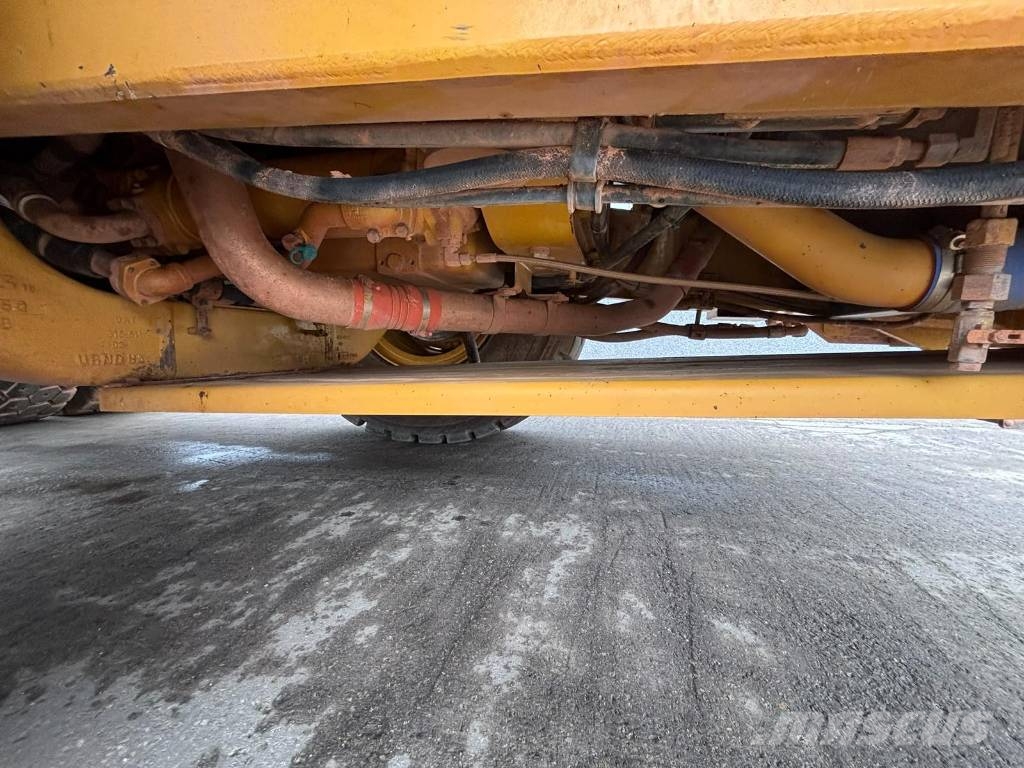 CAT 775 G Dúmpers rígidos