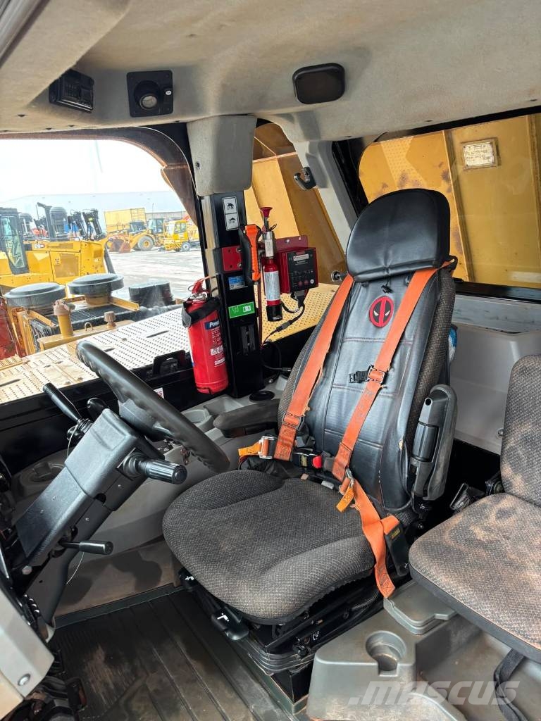 CAT 775 G Dúmpers rígidos